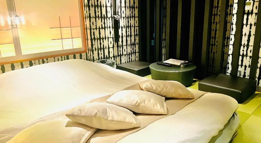Asokono Hotel - Image 1