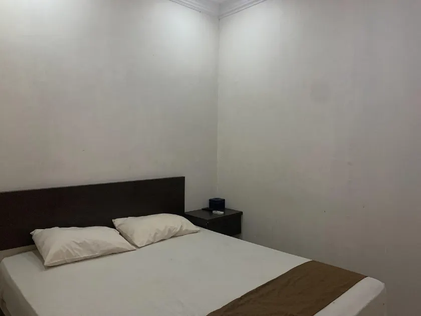Hotel O Penginapan Laota Syariah Near Rumah Sakit Islam Faisal Makassar - Image 1