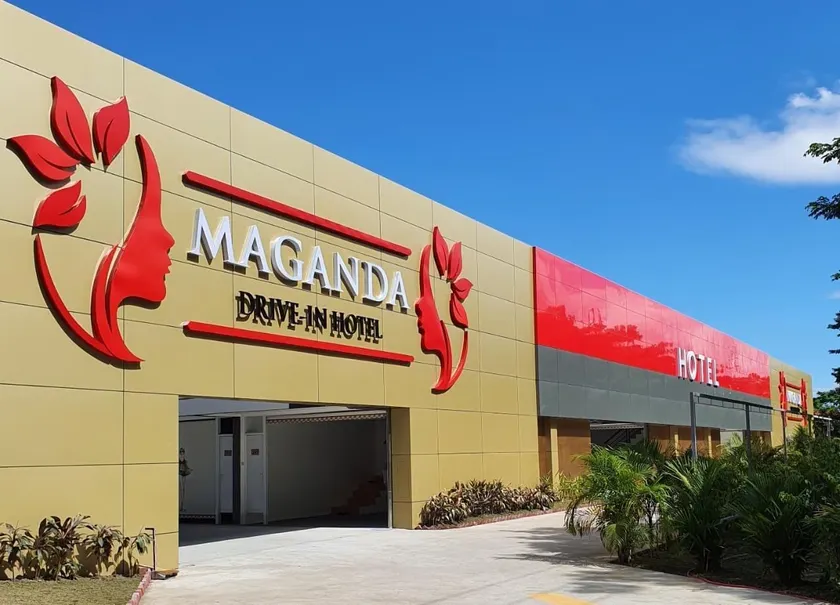 Maganda Hotel - Angeles City - Image 1