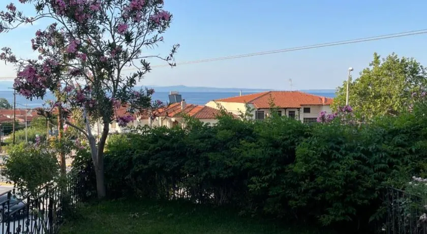 Linda's House - Image 1