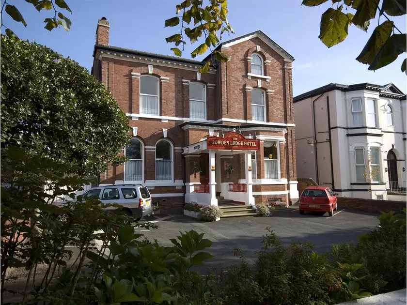 The Bowden Lodge - Image 1
