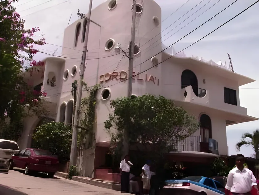 Hotel Cordelia's - Image 1