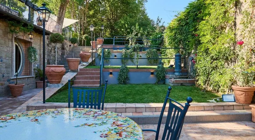 Domus Luxury Gianicolo - Image 1