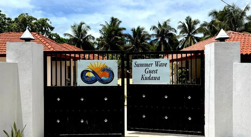 Summer wave kudawa and Kite surfing school - Image 1