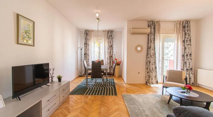 Flexible SelfCheckIns 47 - Zagreb - Two Loggia - New - 3 Bedrooms - 2 WC - Image 1