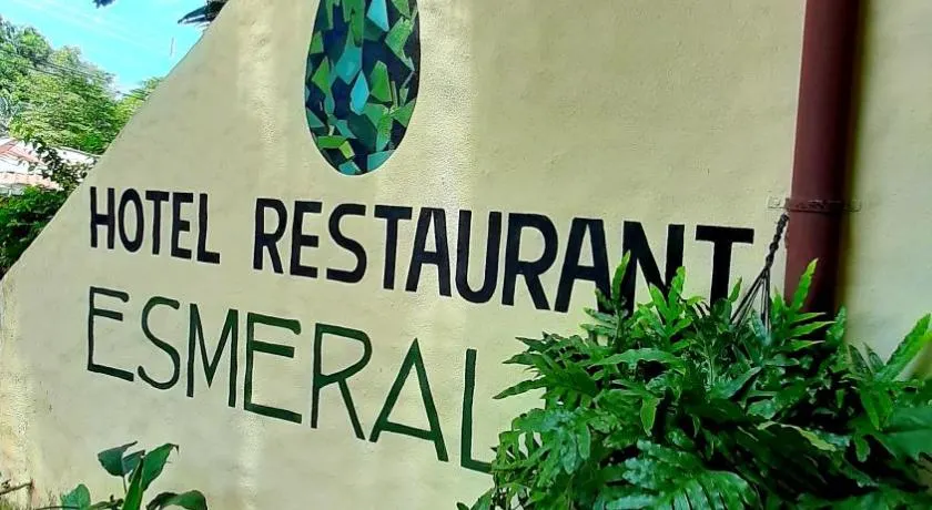 Hotel Casa Esmeralda - Image 1