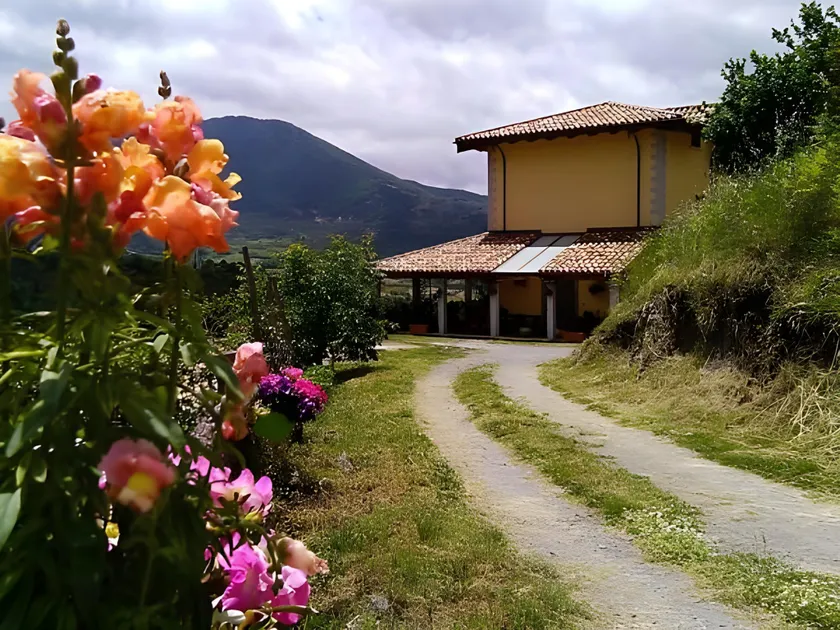 B&B Il Ghiro-Country House - Image 1