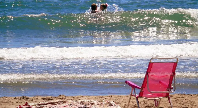IDEALLY located on BEACH - Image 1