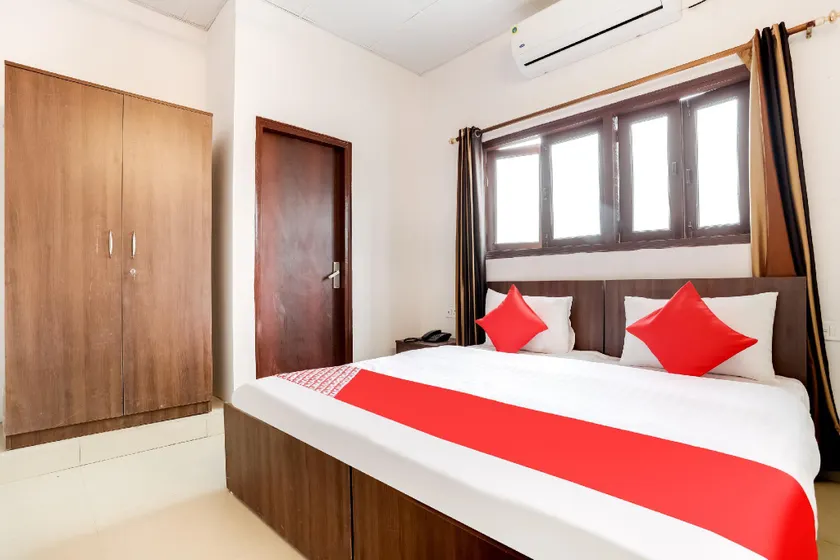 Hotel O Cozy - Image 1