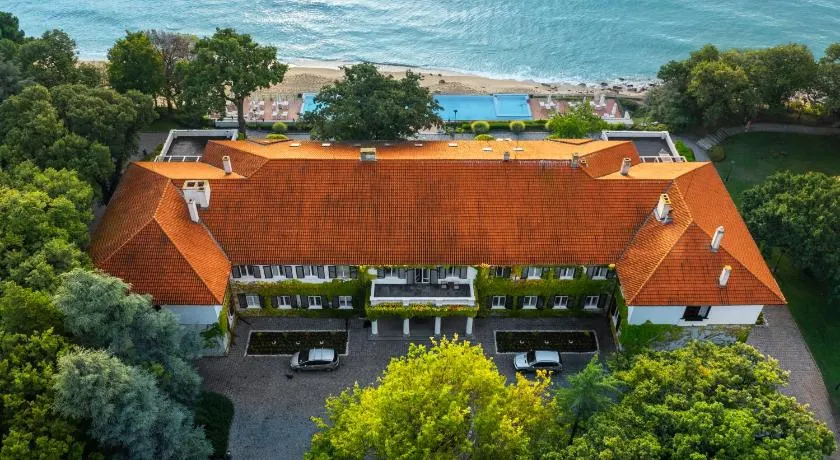 HVD Boutique Hotel Oasis - Private Beach & Free Parking - Image 1