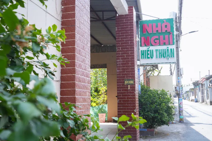 Nhà Nghỉ Hiếu Thuận - Image 1