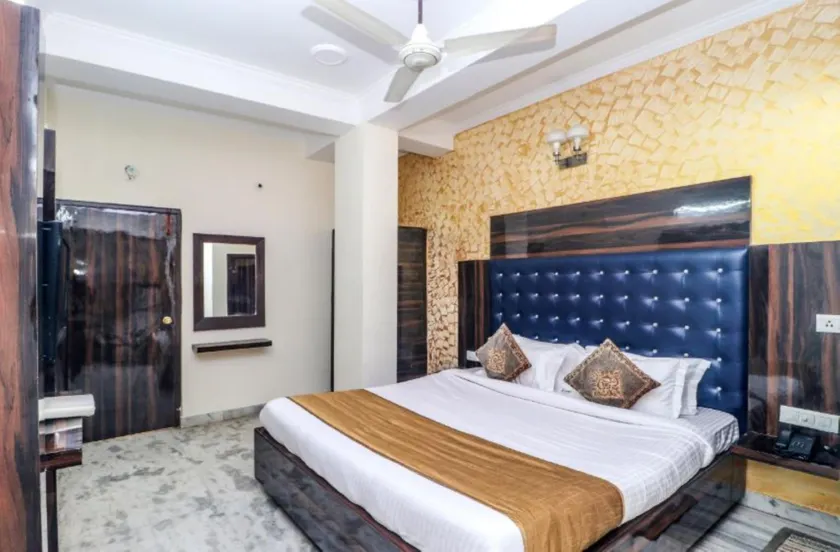 Goroomgo Shelton Chandigarh - Image 1