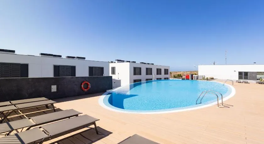 Moderno apartamento cerca del mar en Tenerife - Image 1