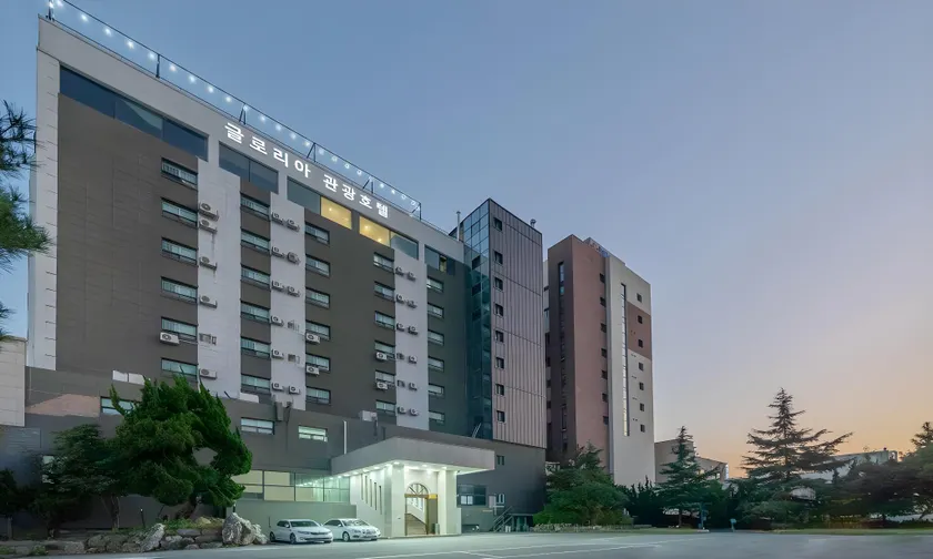 Donghae Gloria Hotel - Image 1