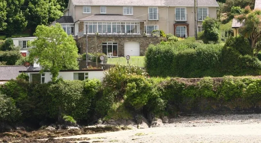 Shearwater Country House Accommodation - Image 1