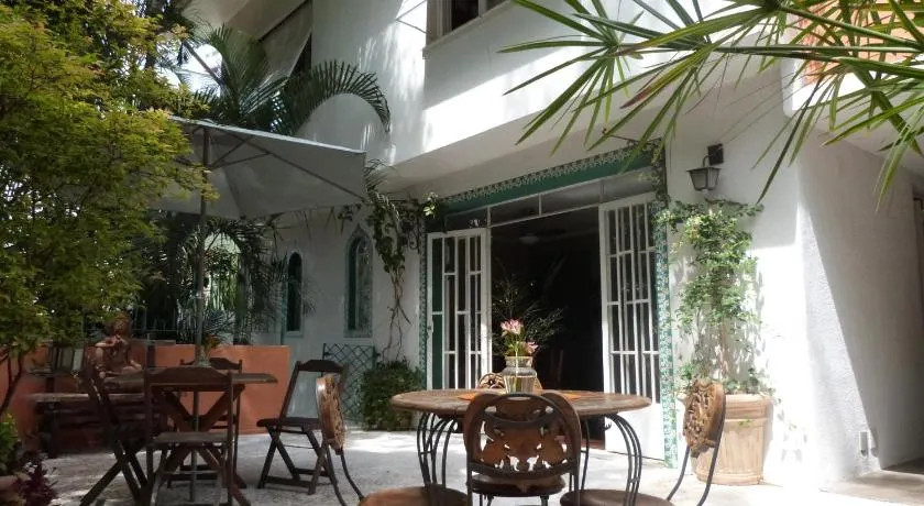 Zen Hostel Brasil - Hotel e SPA - Image 1