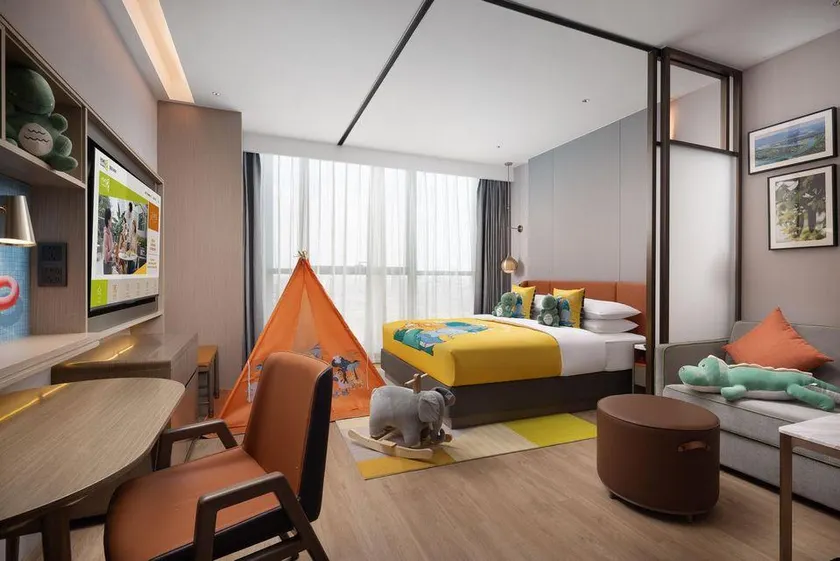 Home2 Suite by Hilton Chengdu Huaizhou New Town - Image 1