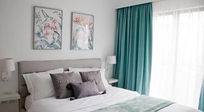 Ermis Mini Suite # 1 - Image 1
