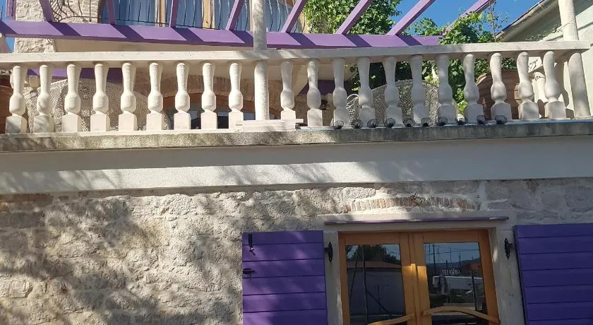 jardin kapetanova kuća - Image 1