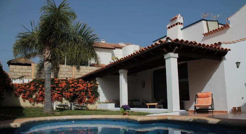 La Tortuga Hostel - Image 1