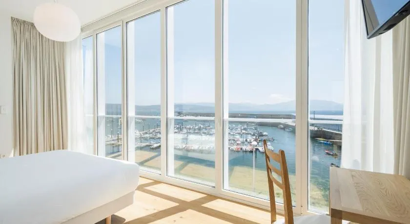 Porto Real Hotel - Image 1