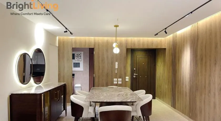 Super Luxury 3BR 2King Size bed hotel furnishing - Image 1