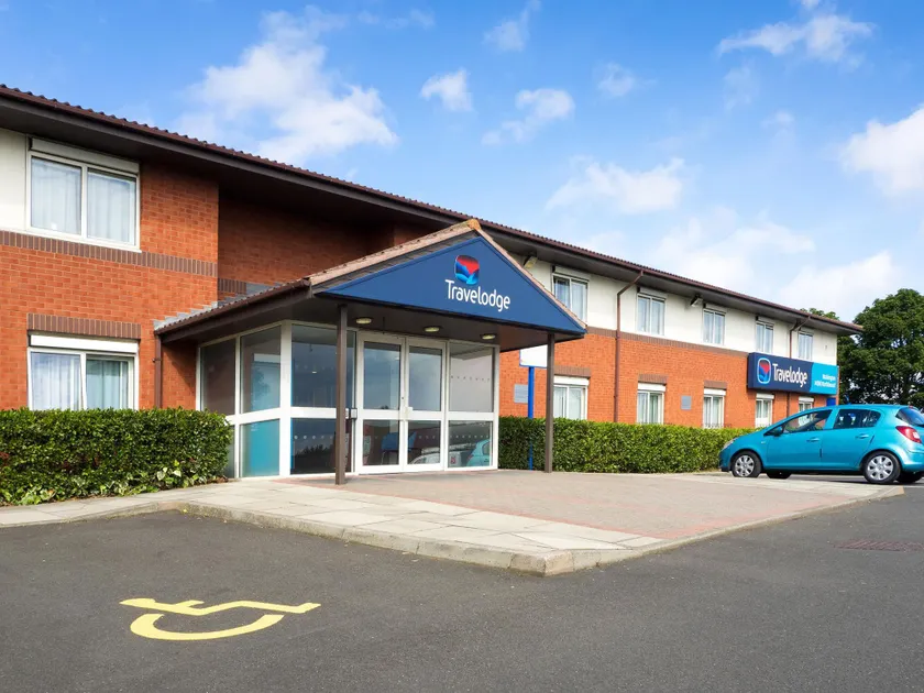 Travelodge Washington A1 (M) Northbound - Image 1