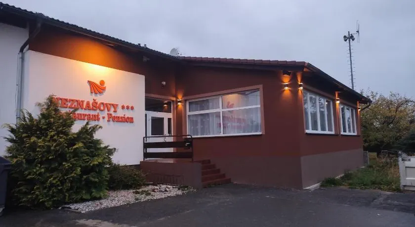 NEZNAŠOVY Restaurant - Penzion - Wellness - Sauna - SPA - Image 1