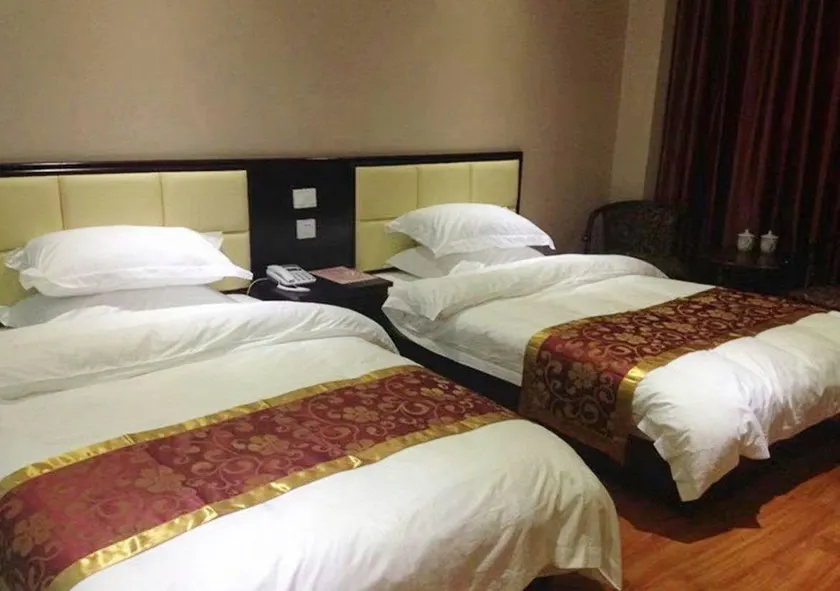 YouTu Business Hotel - Image 1