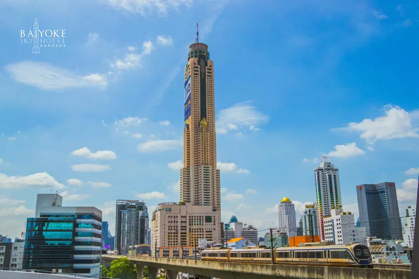 Baiyoke Sky Hotel - Image 1