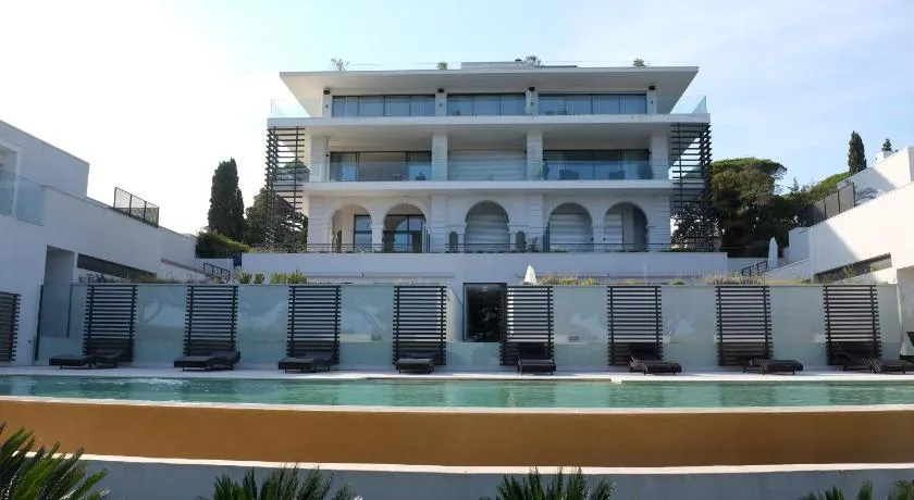 Villa Maxima - Image 1
