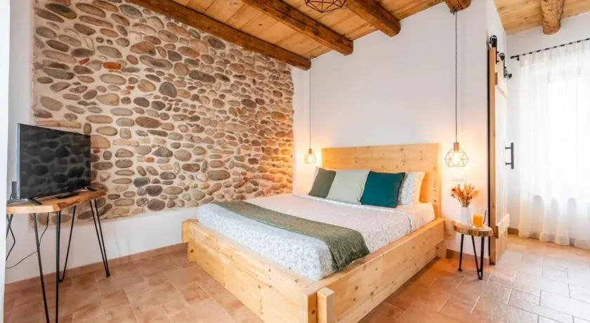Casa Nostra - Garda Rooms - Image 1
