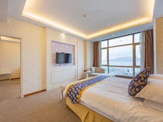 Xinwaitan Seaview Hotel - Image 1