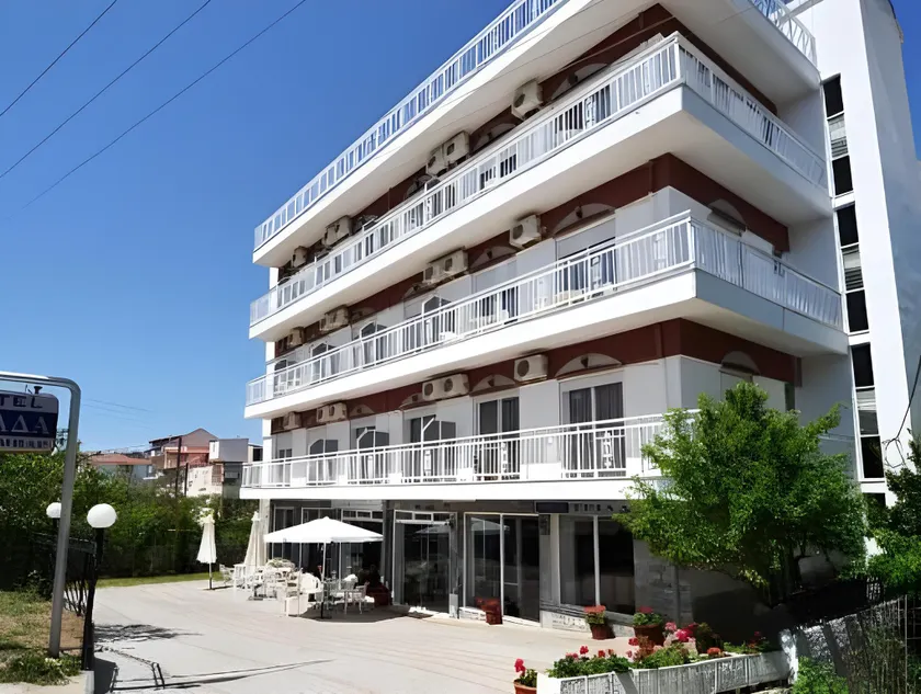 Hotel TRIADA - Image 1