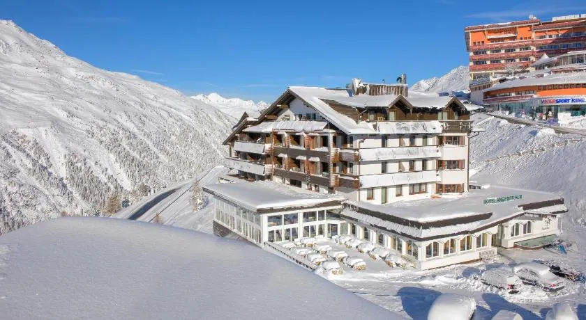 Hotel Angerer Alm - Image 1