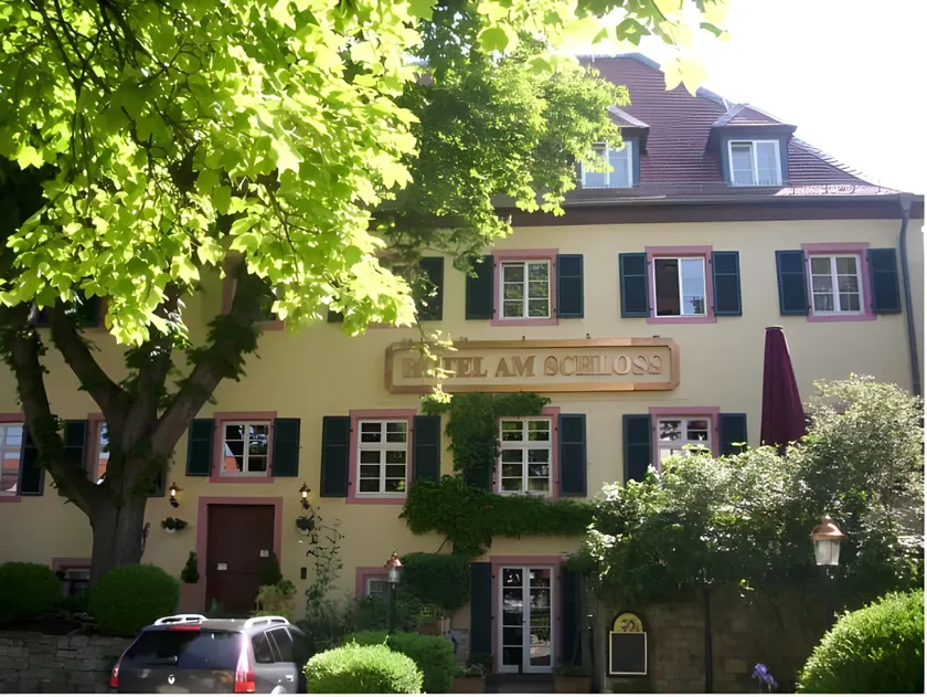 Hotel Am Schloss - Image 1