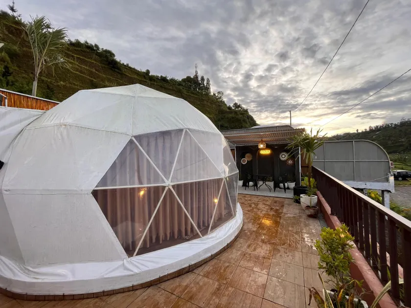 Oasis Inn Glamping - Image 1
