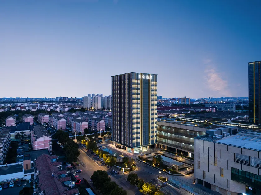 Atour Hotel Suzhou Industrial Park Fengting Avenue - Image 1