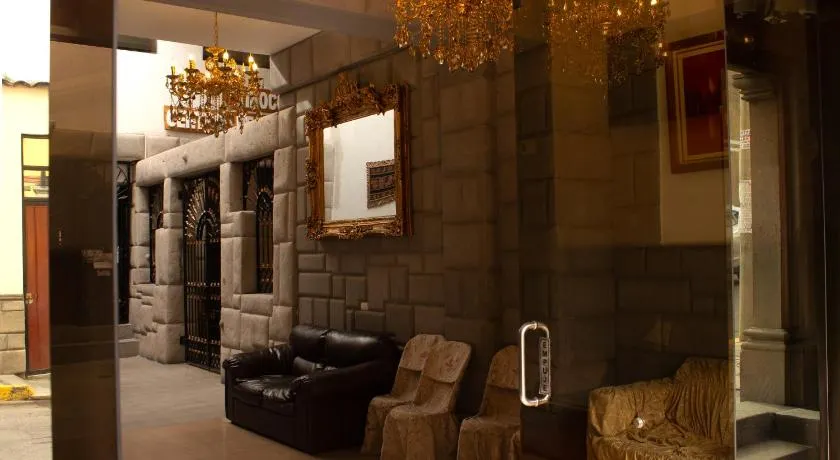 Tinoco Apart Hotel - Image 1