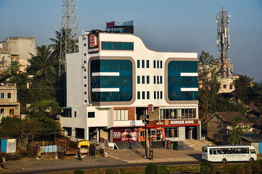 Hotel Jurkis Kolhapur - Image 1