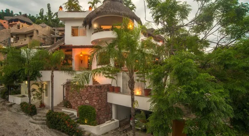 Mi Otra Casa - Image 1