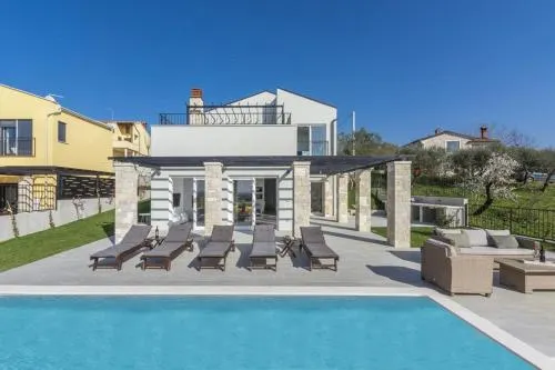 Villa Andreas Matelići with Beautiful Sea View - Image 1