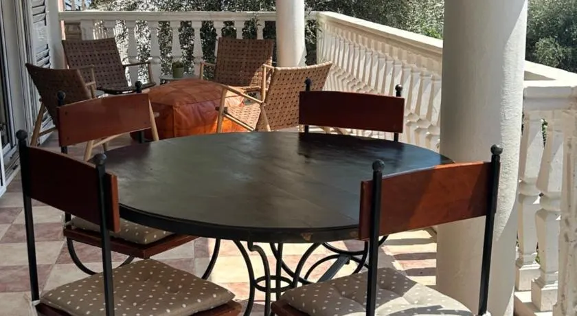 Steps to beach 3 Bedrooms 2 Bathrooms 2 Kitchens with a Terrace - 2 Parking spots - Sea View - Image 1