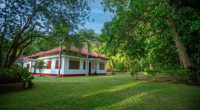 VILLA POG - Image 1