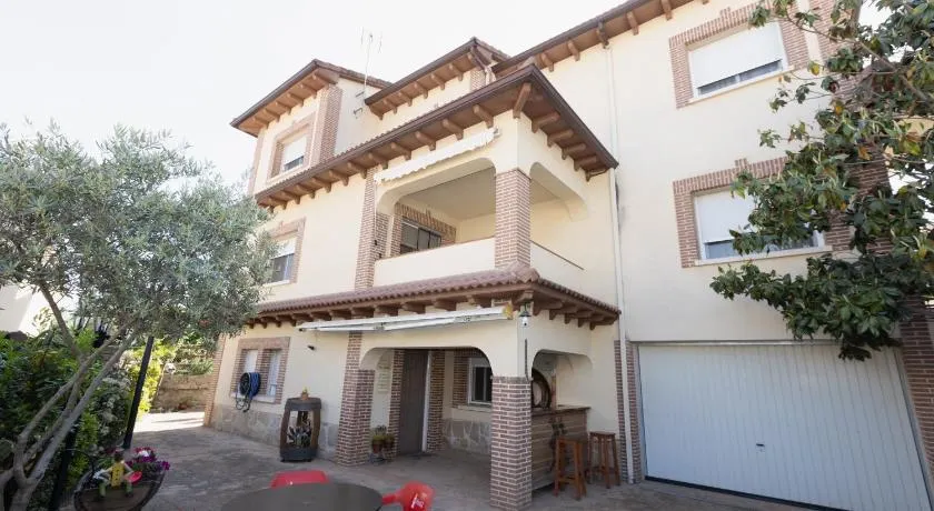 Casa Rural La Chistera - Image 1