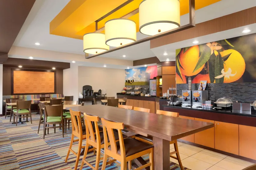 SureStay by Best Western Norman - Image 1