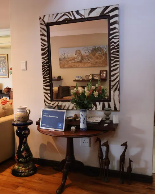 Ekhaya Guest House - Image 1