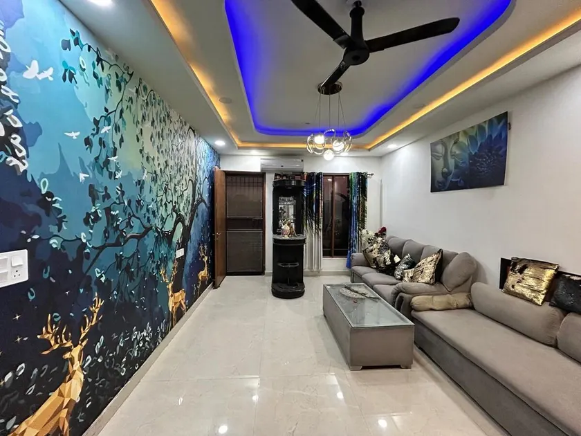 Lake view Condominium near Suraj Kund by Homeyhuts - Image 1