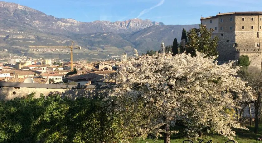 Vista Castello - Image 1
