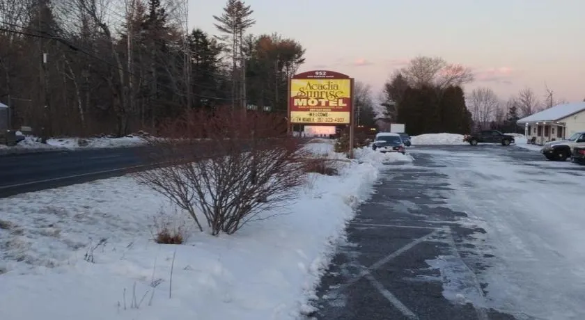 acadia sunrise motel - Image 1
